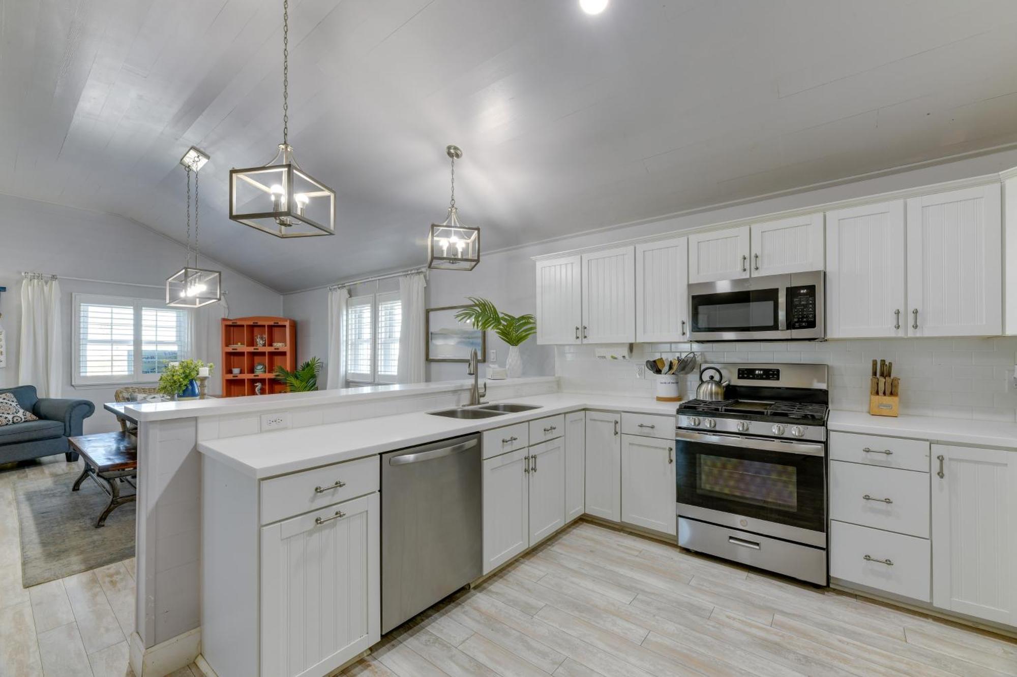 Trendy Port Aransas Home With Private Pool And Deck! エクステリア 写真