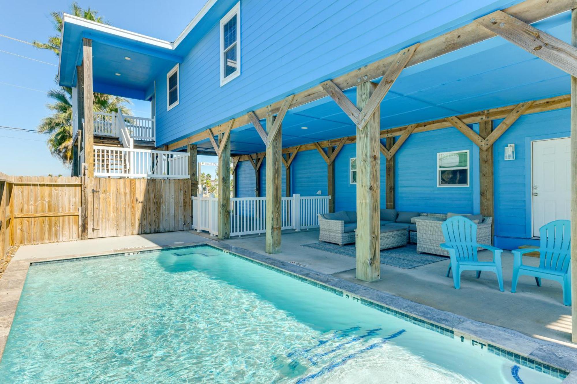 Trendy Port Aransas Home With Private Pool And Deck! エクステリア 写真